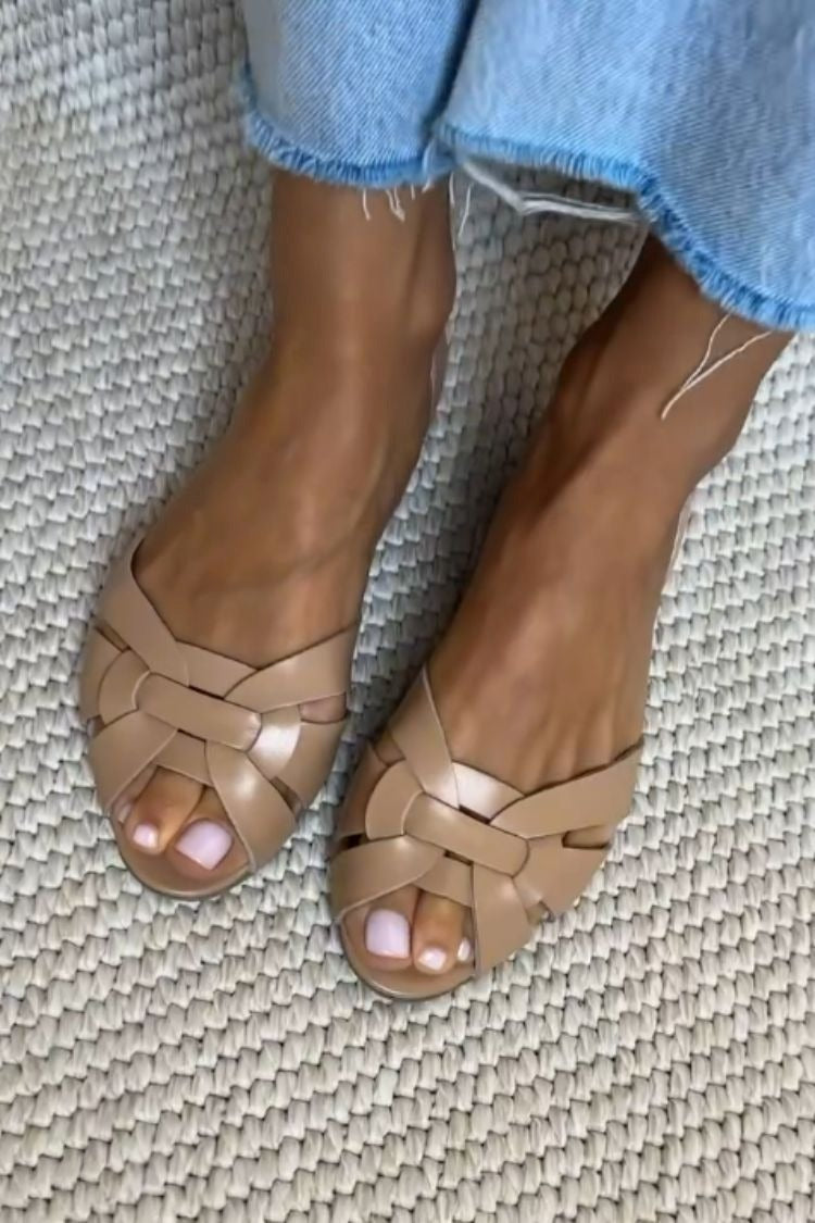 Beige / US 11.5