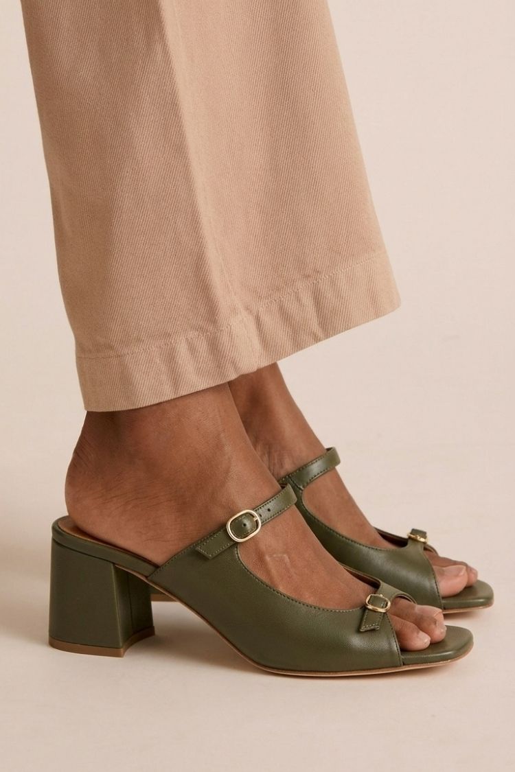 Military Green / US 10