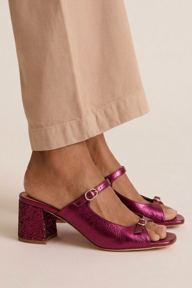 Fuchsia / US 10