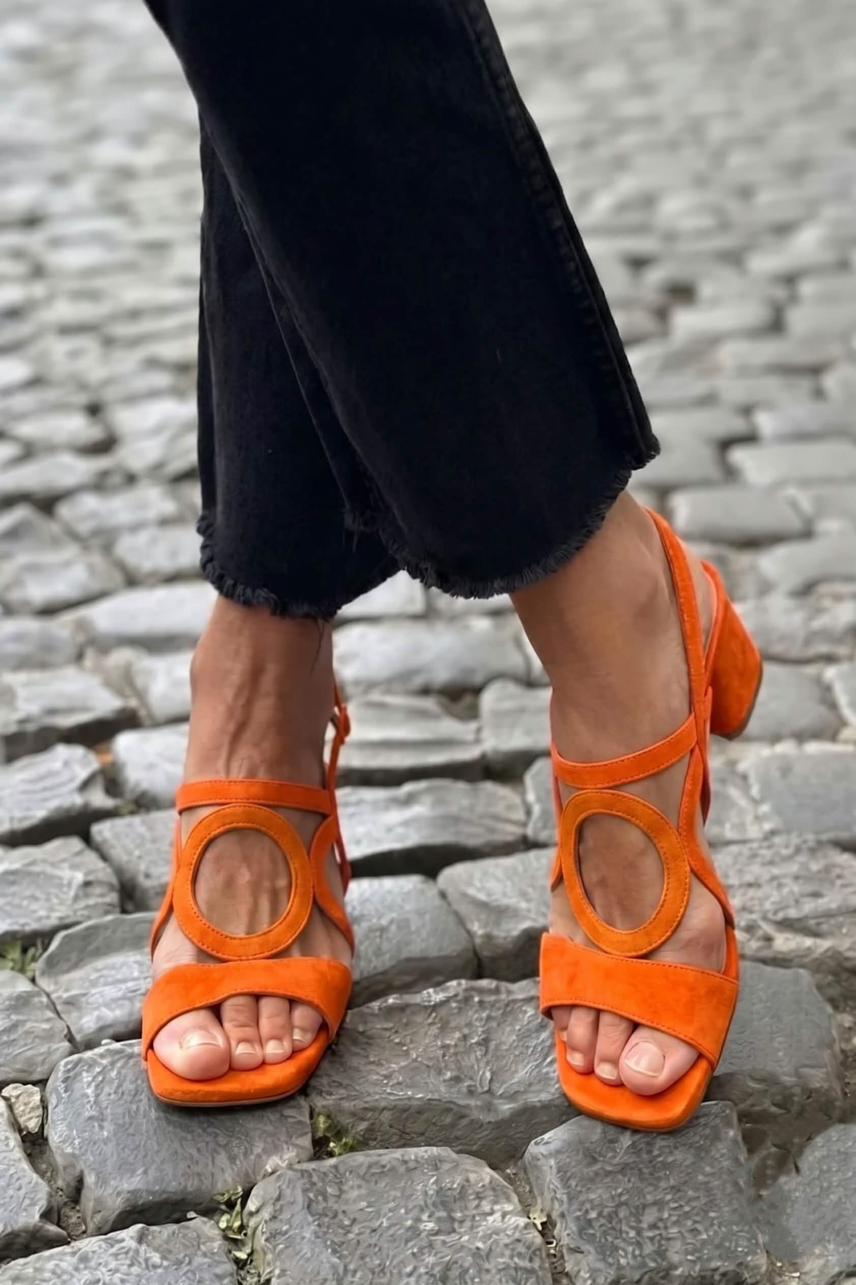 Orange / US 11