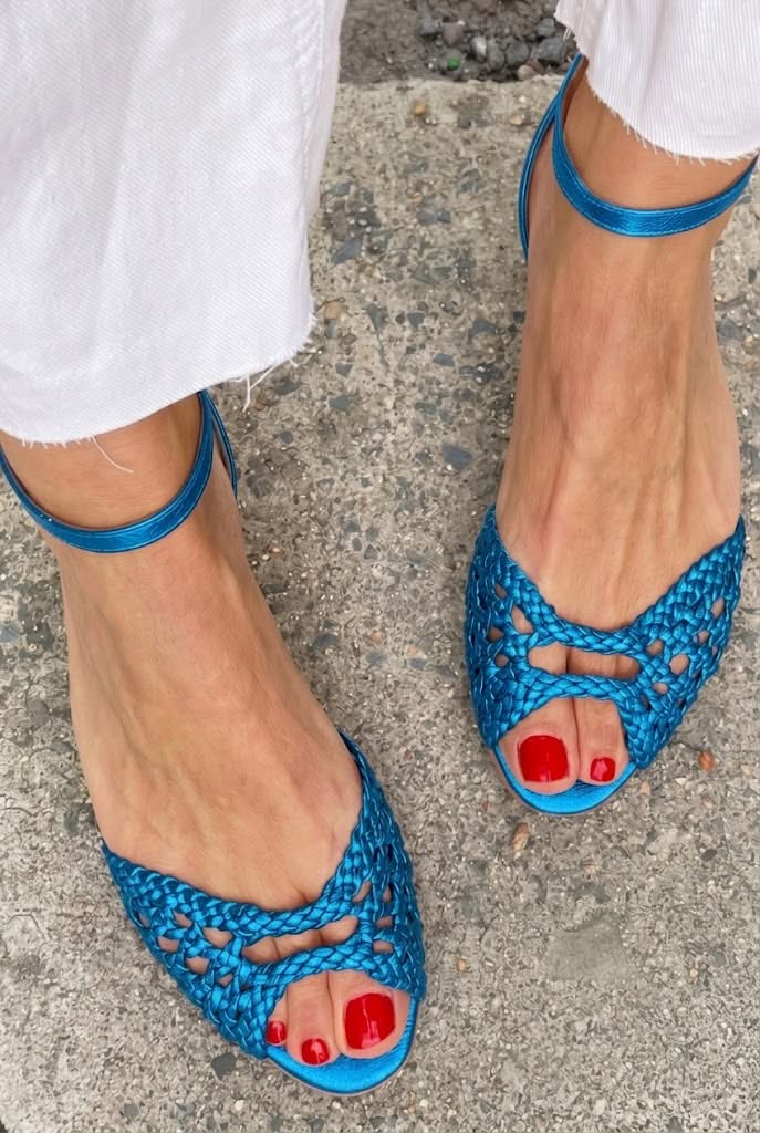 Blue / US 10.5